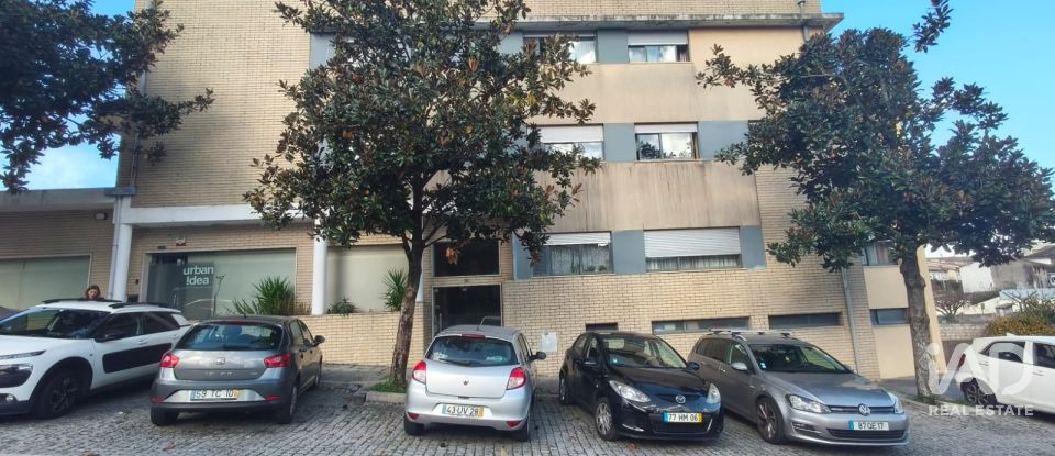 Appartement T2 à Águas Santas de 83 m²