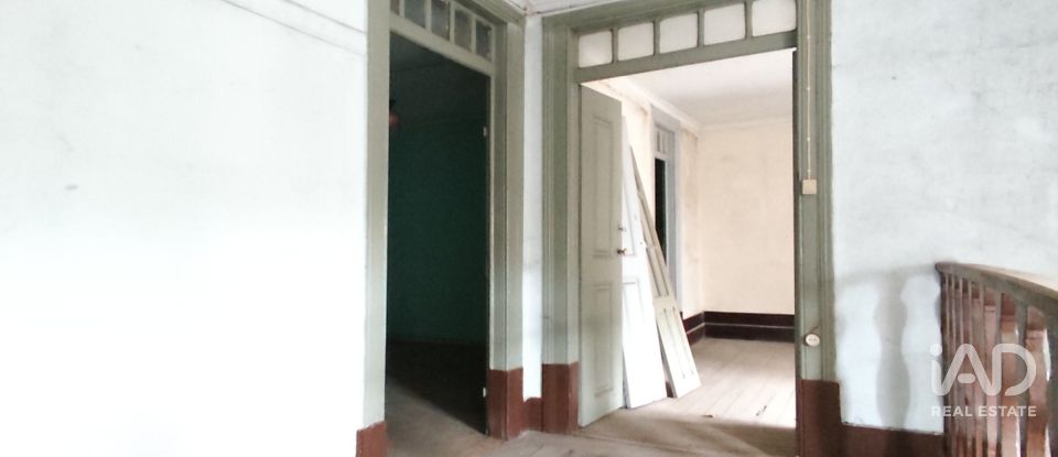 Maison T3 à Lagos Da Beira E Lajeosa de 105 m²