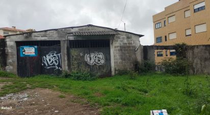 Terrain à bâtir à Gondomar (São Cosme), Valbom e Jovim de 1 303 m²