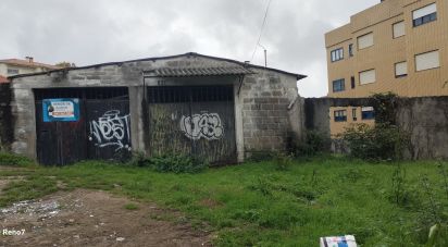 Terrain à bâtir à Gondomar (São Cosme), Valbom e Jovim de 1 303 m²