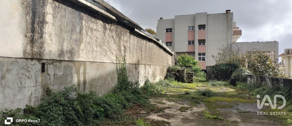 Terrain à bâtir à Gondomar (São Cosme), Valbom e Jovim de 1 303 m²