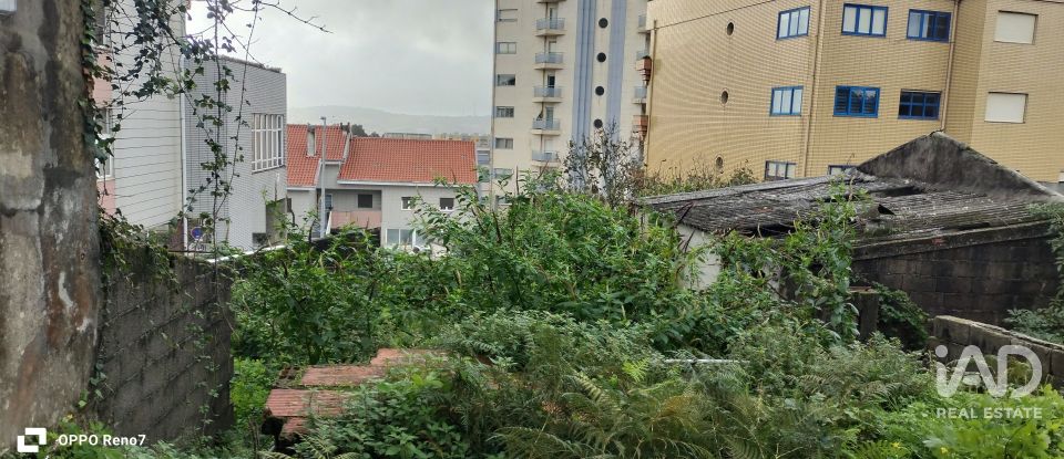 Terrain à bâtir à Gondomar (São Cosme), Valbom e Jovim de 1 303 m²