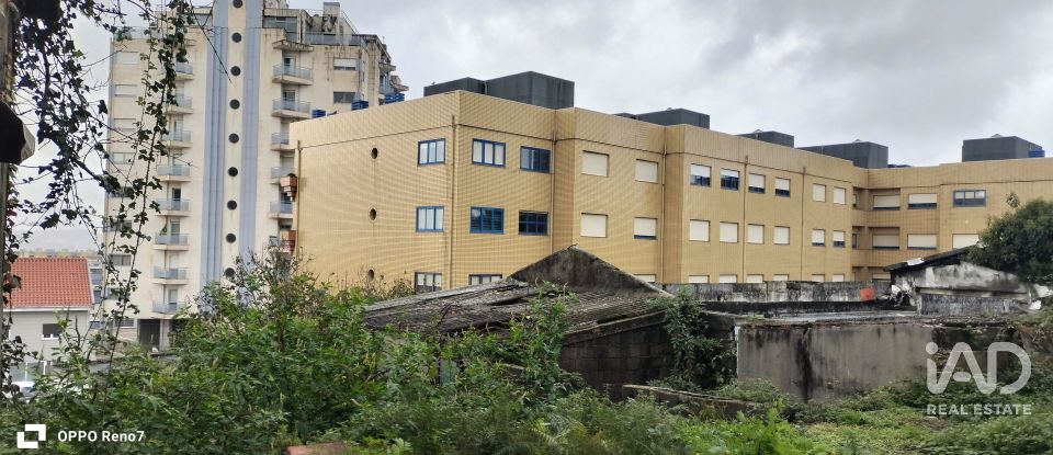 Terrain à bâtir à Gondomar (São Cosme), Valbom e Jovim de 1 303 m²