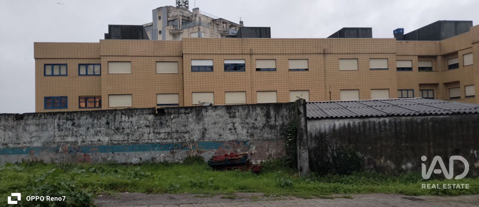 Terrain à bâtir à Gondomar (São Cosme), Valbom e Jovim de 1 303 m²