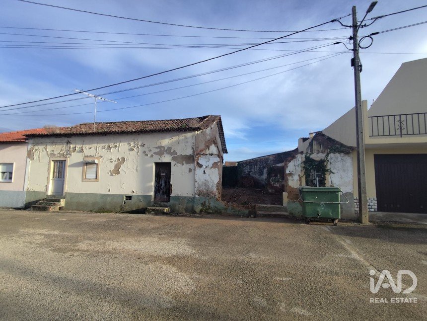 Maison de plain-pied T0 à Bombarral e Vale Covo de 250 m²