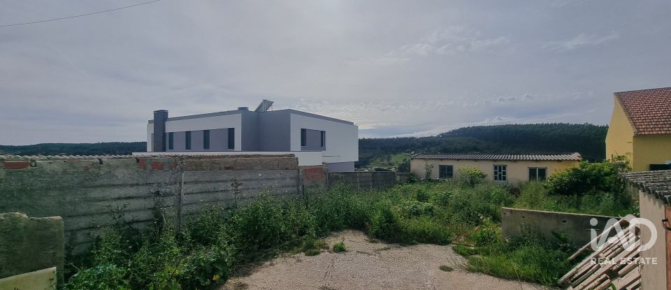 Terrain à bâtir à Bombarral e Vale Covo de 215 m²