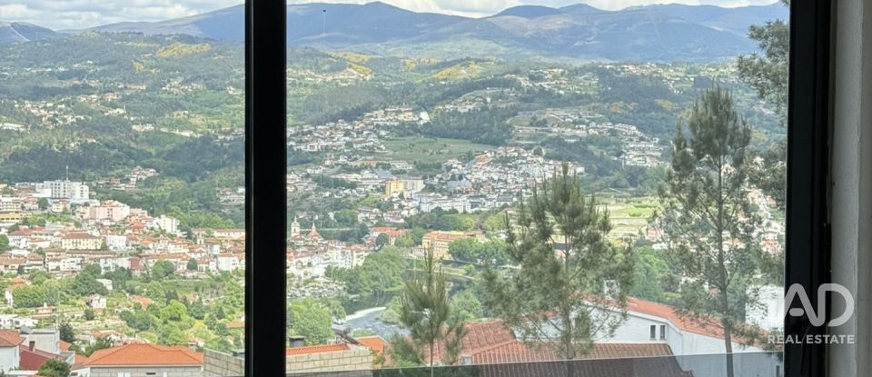 Maison T3 à Fregim de 216 m²