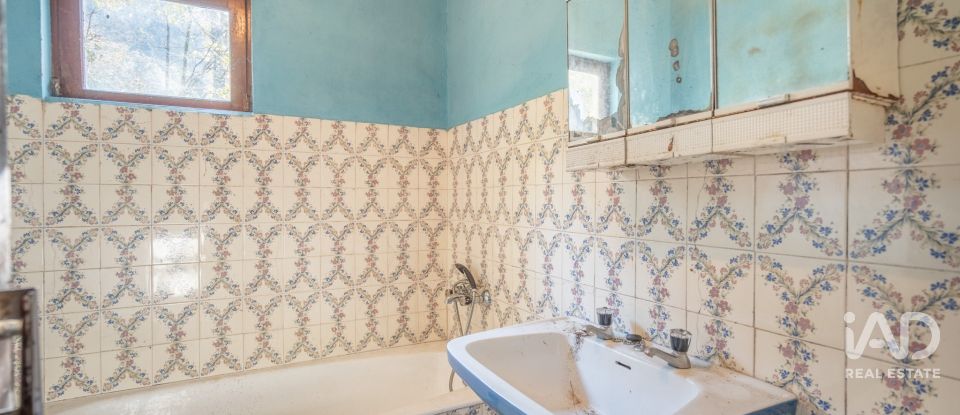 House T2 in Esqueiros, Nevogilde e Travassós of 136 m²