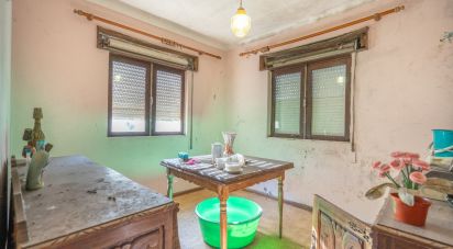 Maison T2 à Esqueiros, Nevogilde e Travassós de 136 m²