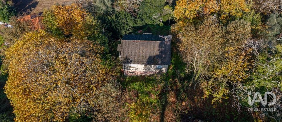 House T2 in Esqueiros, Nevogilde e Travassós of 136 m²