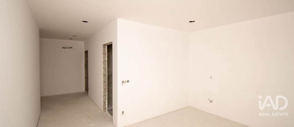 Gîte T4 à Maceira de 194 m²