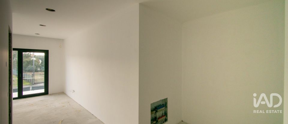 Gîte T4 à Maceira de 194 m²