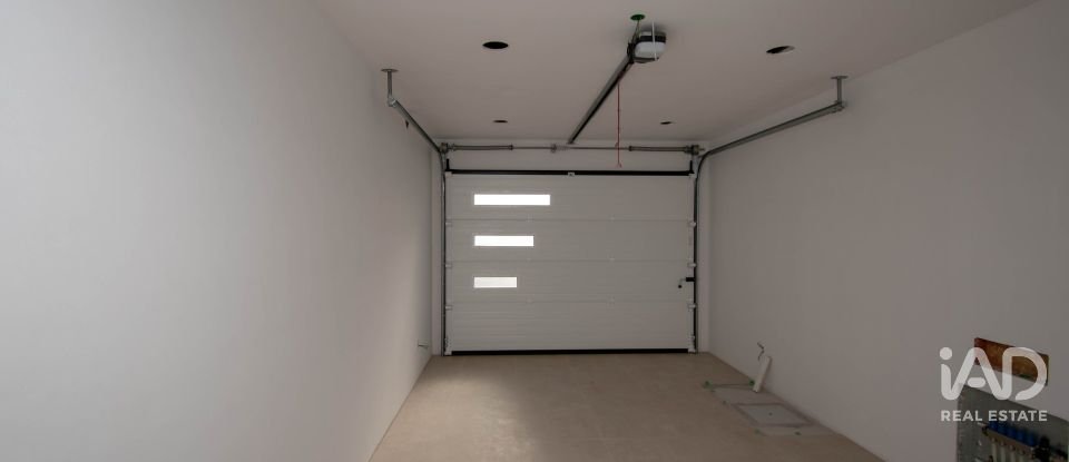 Gîte T4 à Maceira de 194 m²