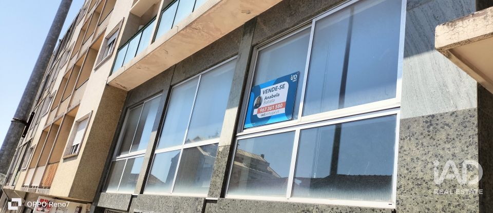 Loja / Estabelecimento Comercial em Bonfim de 197 m²