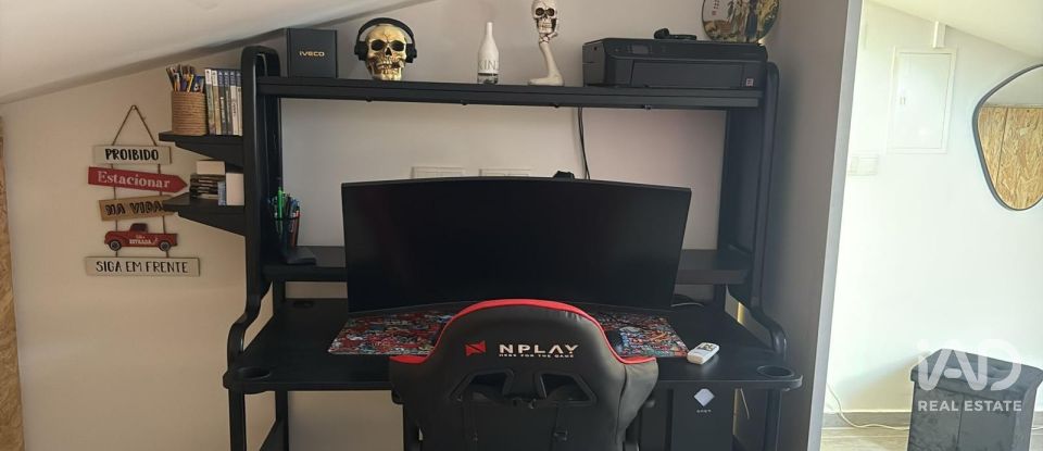 Moradia térrea T2 em Alenquer (Santo Estêvão e Triana) de 60 m²