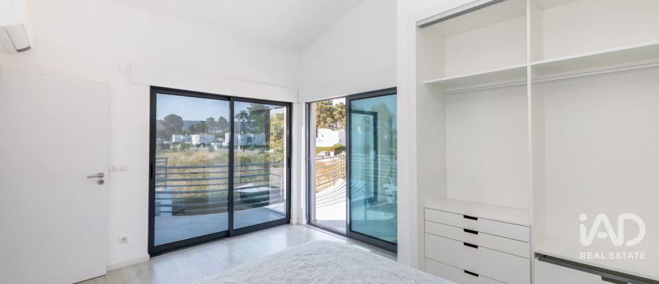 House T4 in Quinta do Anjo of 200 m²