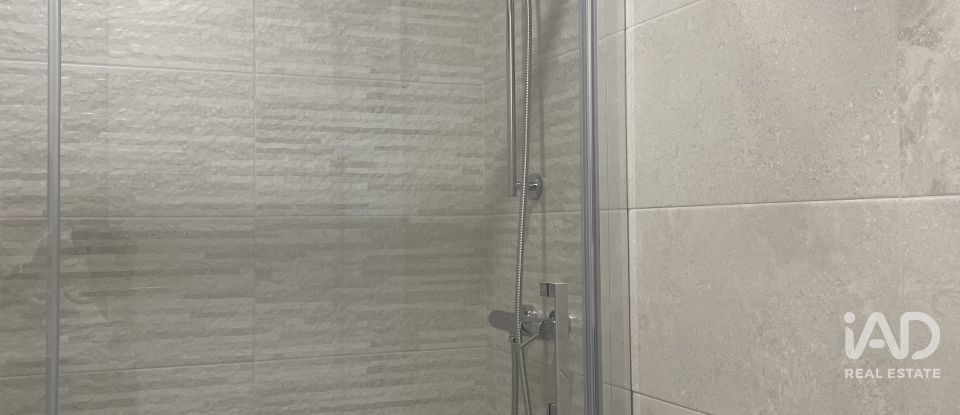 Apartment T2 in Olivais of 66 m²