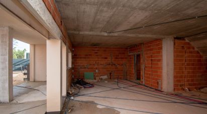 Lodge T4 in Maceira of 194 m²