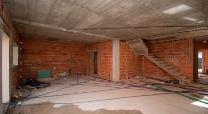 Lodge T4 in Maceira of 194 m²