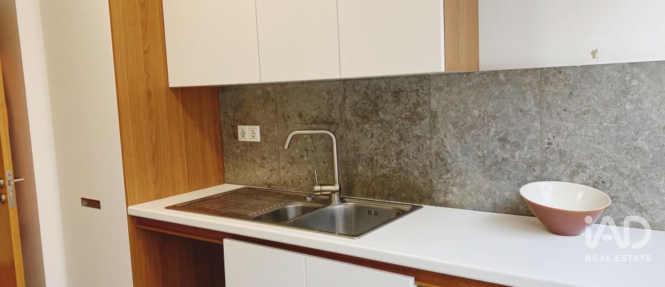 Apartamento T1 em Santa Clara de 86 m²