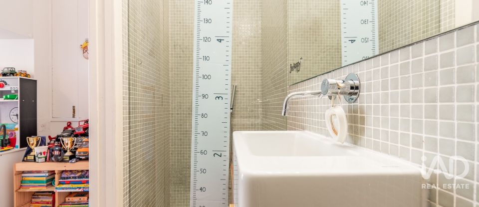 Moradia T2 em Santa Comba Dão e Couto do Mosteiro de 111 m²