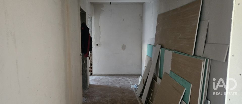 Apartment T3 in Santa Clara e Castelo Viegas of 146 m²