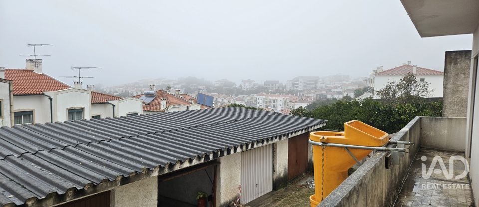 Apartment T3 in Santa Clara e Castelo Viegas of 146 m²