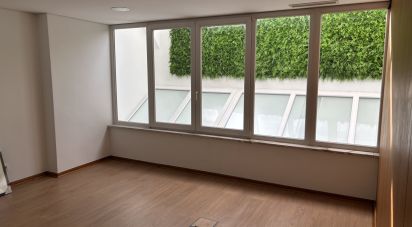 Offices in Misericórdia of 190 m²