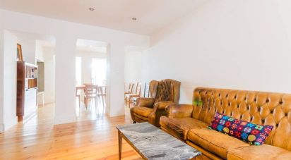 Maison mitoyenne T4 à Santo António de 116 m²