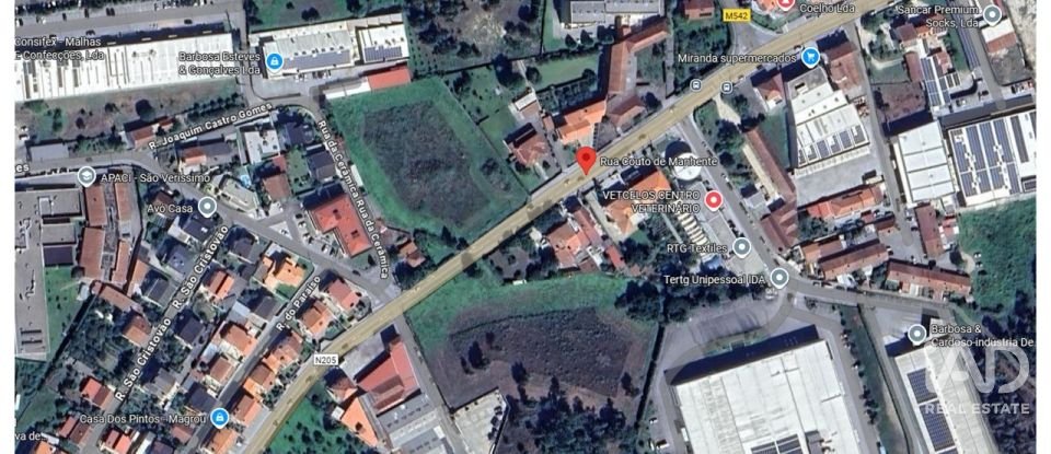 Loja / Estabelecimento Comercial em Manhente de 575 m²