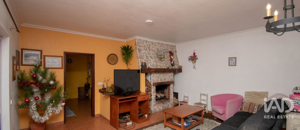 Moradia T3 em Marinha Grande de 88 m²