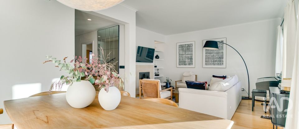 Casa / moradia T3 em Cascais e Estoril de 207 m²