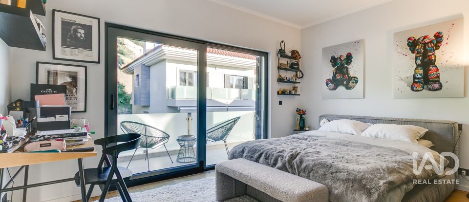 Casa / moradia T3 em Cascais e Estoril de 207 m²