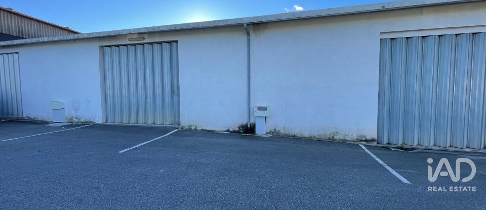 Hangar em Manhente de 235 m²