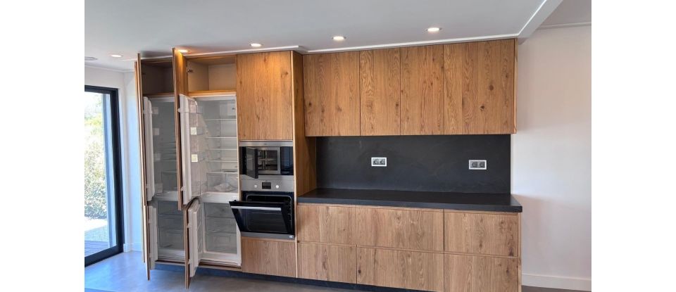 Casa de Campo T5 em Quarteira de 321 m²