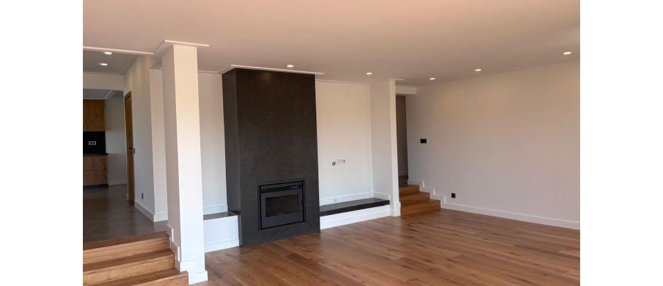 Casa de Campo T5 em Quarteira de 321 m²