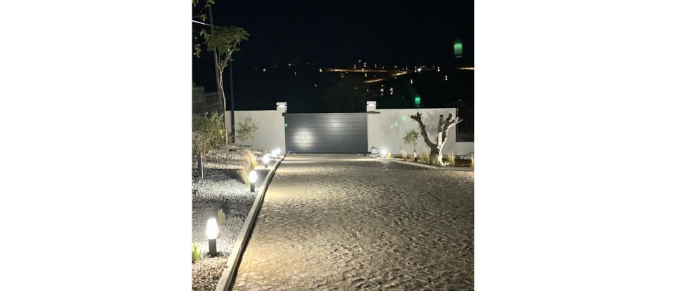 Casa de Campo T5 em Quarteira de 321 m²