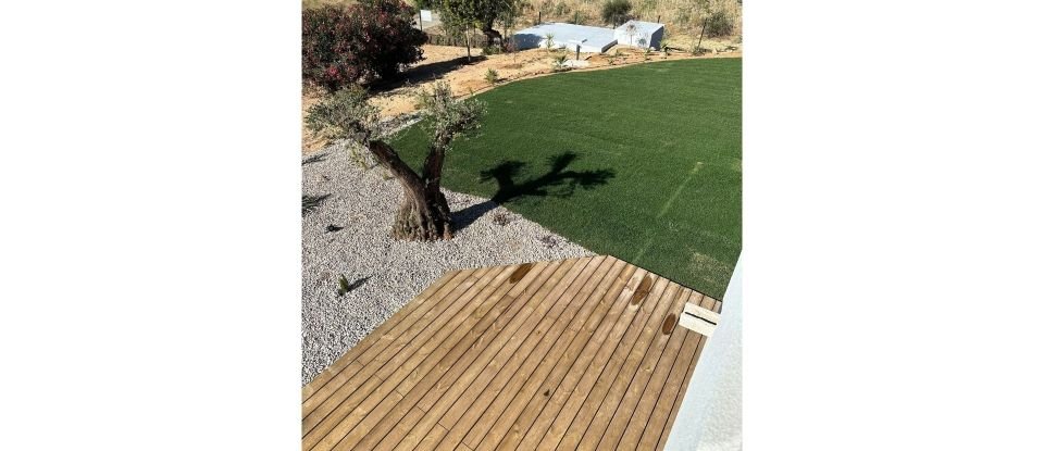 Casa de Campo T5 em Quarteira de 321 m²