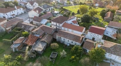 Casa de Campo T4 em Aguda de 180 m²