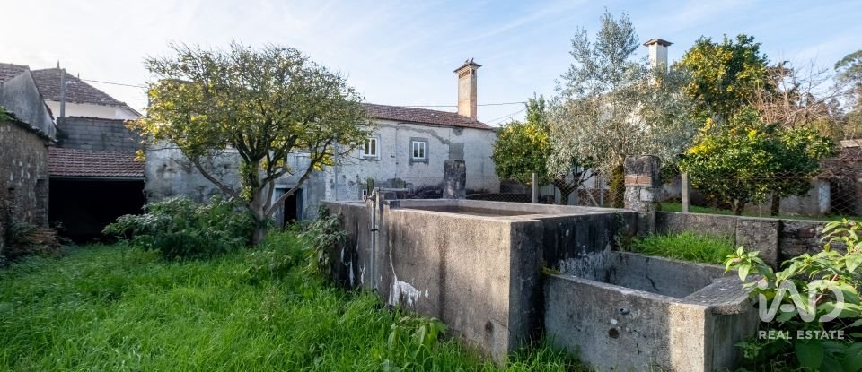 Casa de Campo T4 em Aguda de 180 m²