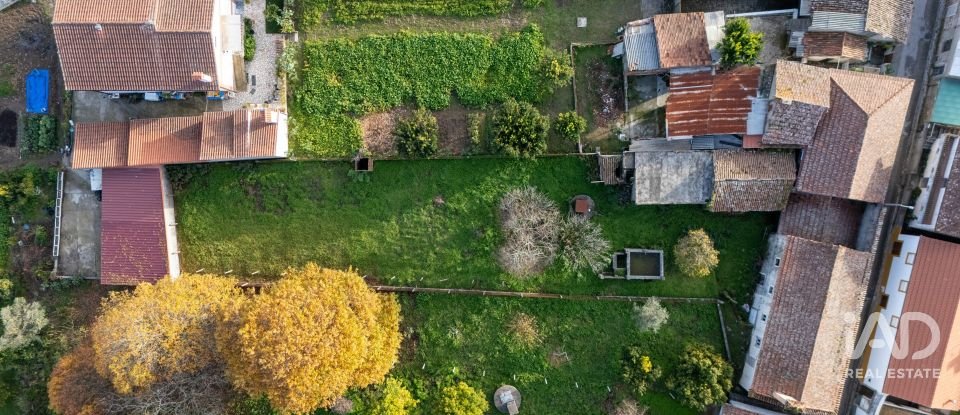 Casa de Campo T4 em Aguda de 180 m²