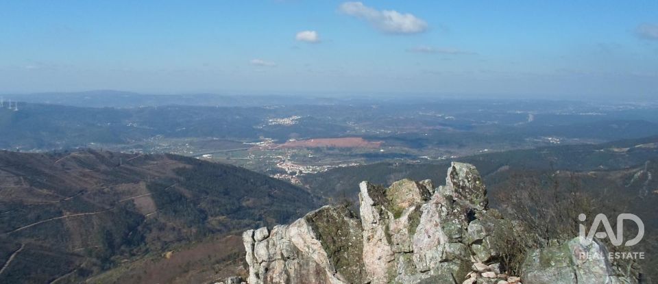 Casa de Campo T4 em Aguda de 180 m²