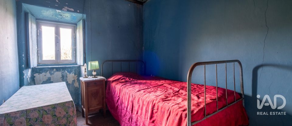 Casa de Campo T4 em Aguda de 180 m²