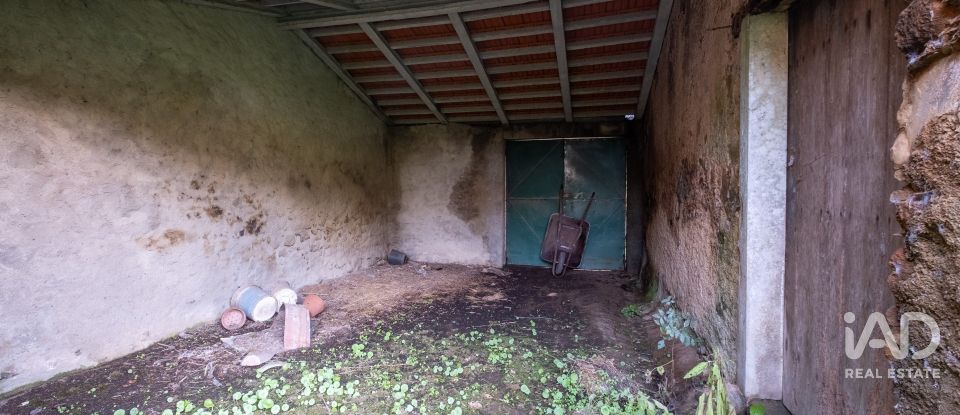 Casa de Campo T4 em Aguda de 180 m²