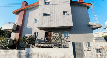 House T4 in Custóias, Leça do Balio e Guifões of 294 m²