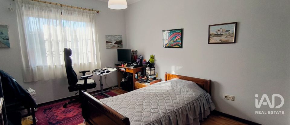 House T4 in Custóias, Leça do Balio e Guifões of 294 m²