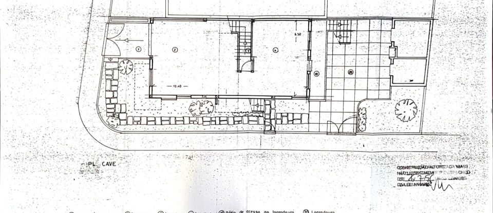 House T4 in Custóias, Leça do Balio e Guifões of 294 m²