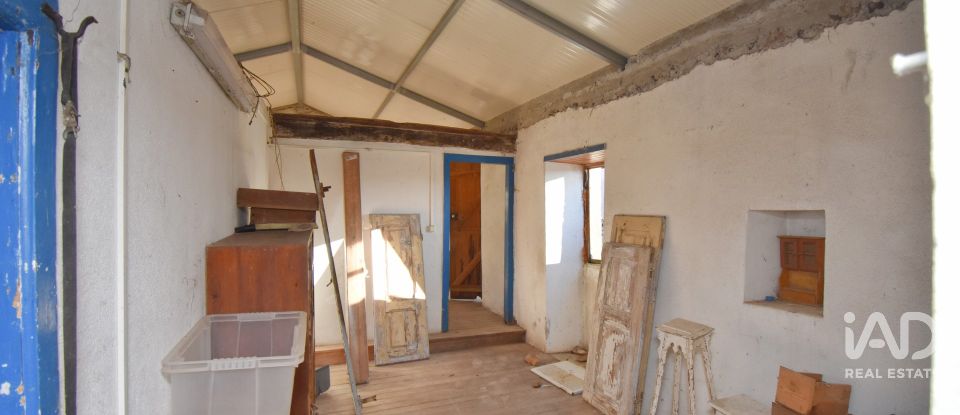 House T3 in Lousã e Vilarinho of 200 m²