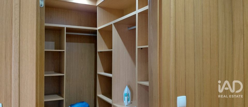 House T2 in Casegas e Ourondo of 256 m²