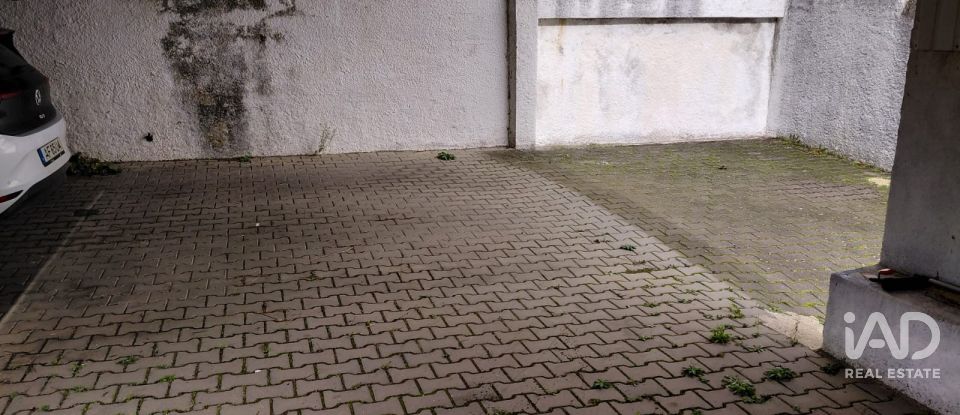 House T2 in Casegas e Ourondo of 256 m²